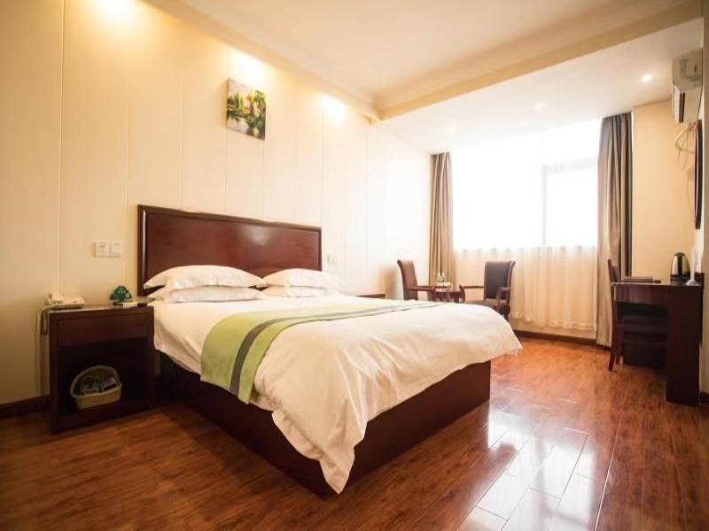 Greentree Inn Jiangsu Wuxi Dongting Leather City Express Hotel Экстерьер фото